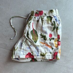 Abercrombie Vegetable Fruit Print Linen Shorts